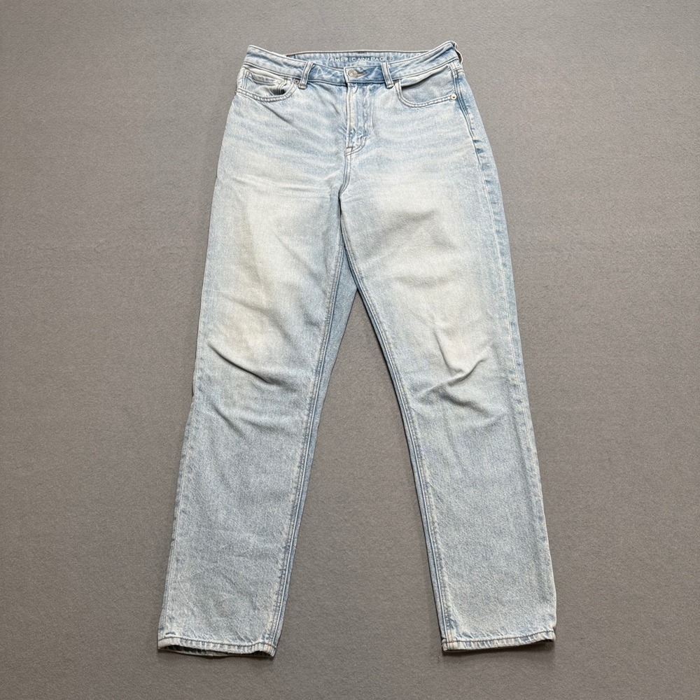 American Eagle Jeans Women's 6 Blue Light Wash Strigid High‎ Rise Straight Leg